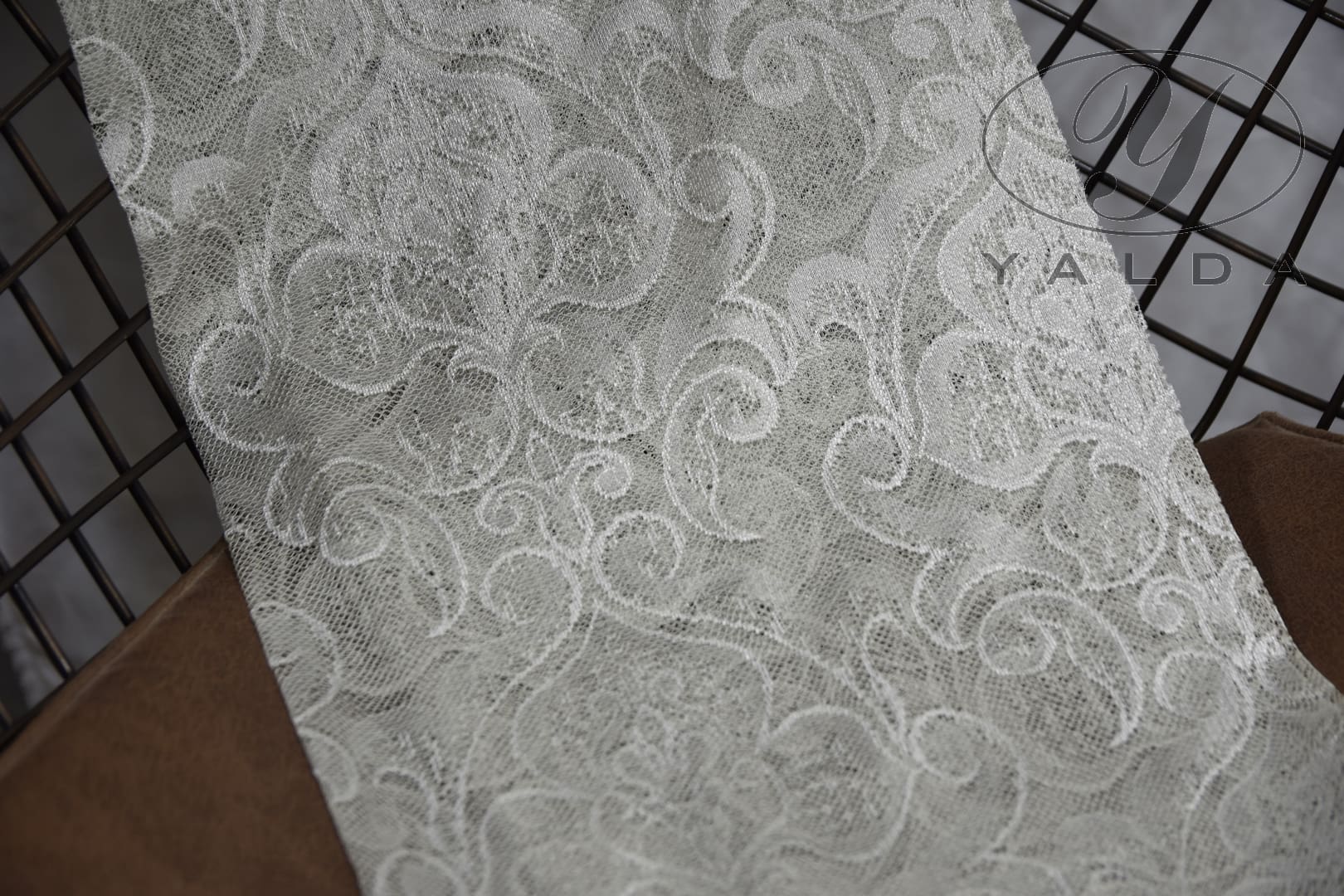Curtain Model CelestialTwist (2)
